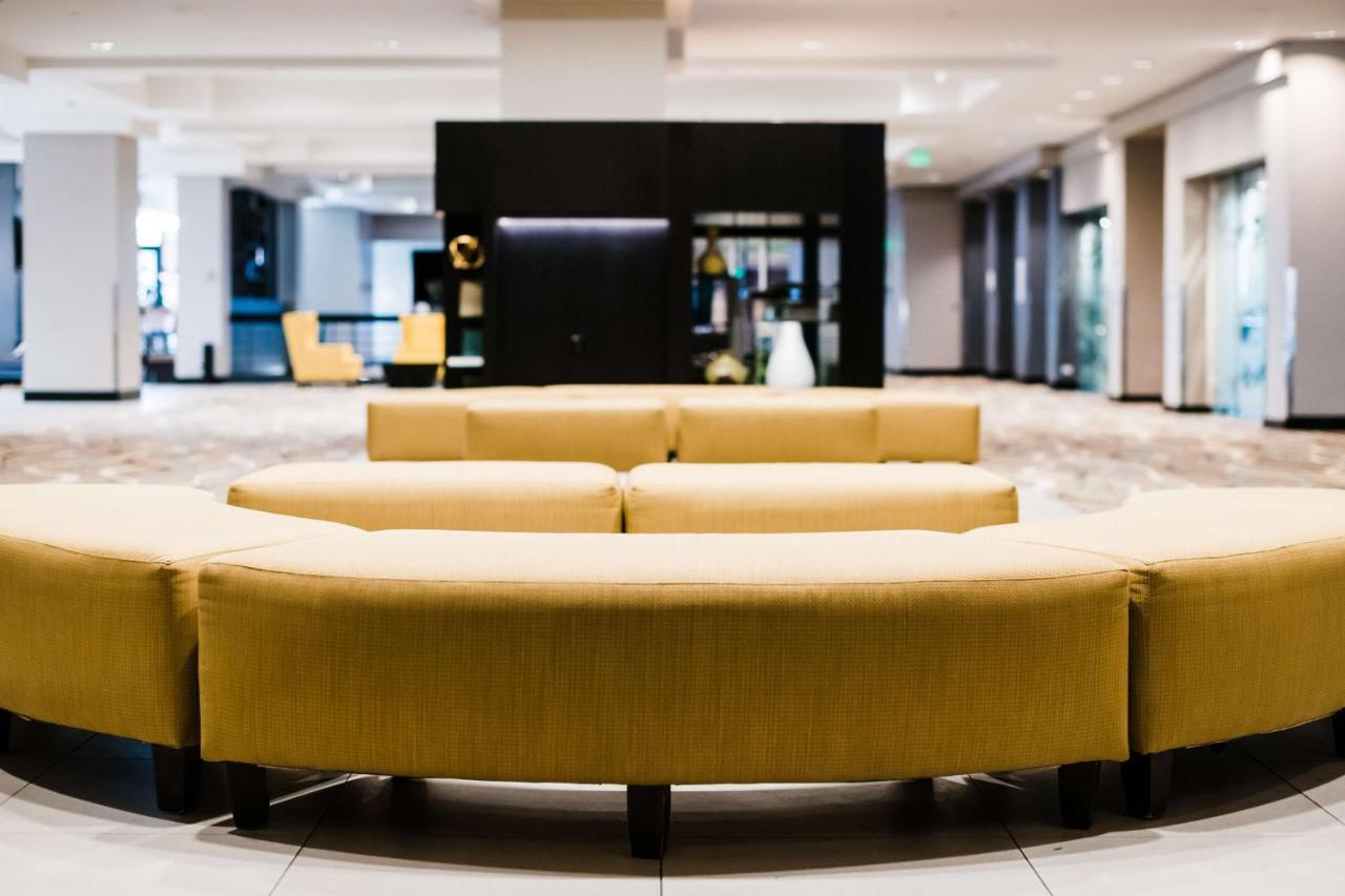 Radisson Hotel Denver-ออโรรา ภายนอก รูปภาพ