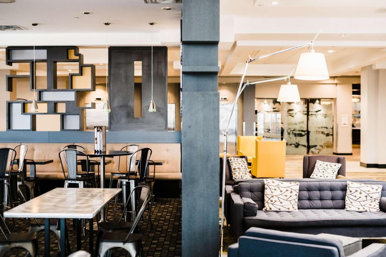Radisson Hotel Denver-ออโรรา ภายนอก รูปภาพ